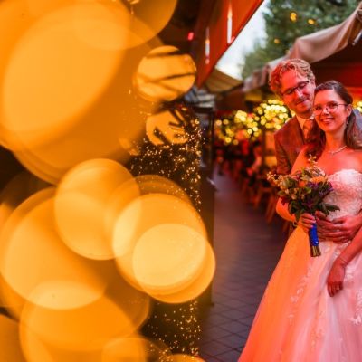 trouwen in de wijnkelder, wijnhuis thiessen huwelijksfotograaf maastricht bruidsshoot
