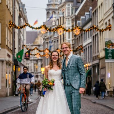 trouwen in de wijnkelder, wijnhuis thiessen huwelijksfotograaf maastricht