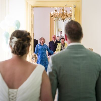 Trouwen in Huis te Eerbeek, trouwfotograaf Apeldoorn